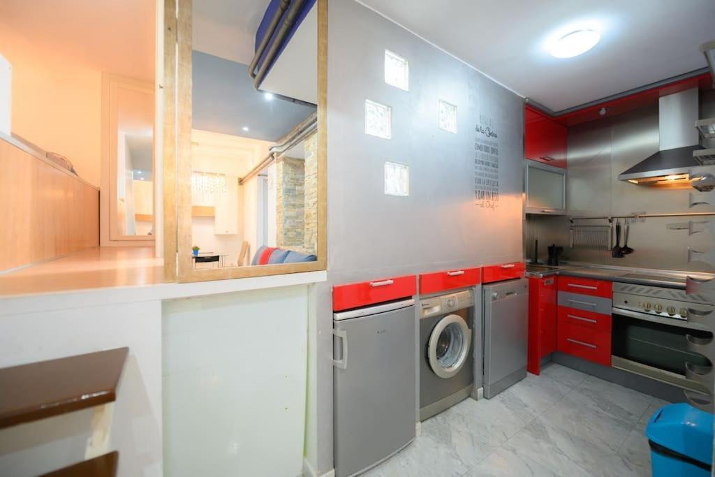 Апартаменти Encantador Apartamento Temporal Centrico Con Patio Privado Mpe51 Мадрид Екстер'єр фото