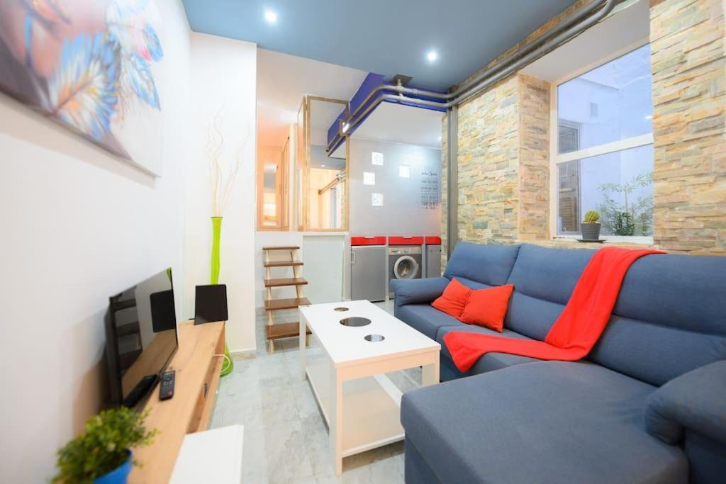 Апартаменти Encantador Apartamento Temporal Centrico Con Patio Privado Mpe51 Мадрид Екстер'єр фото